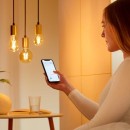 Philips 8719514551077 LED intelligens izzó | 7W E27 | 640 lm | 2000-5500K